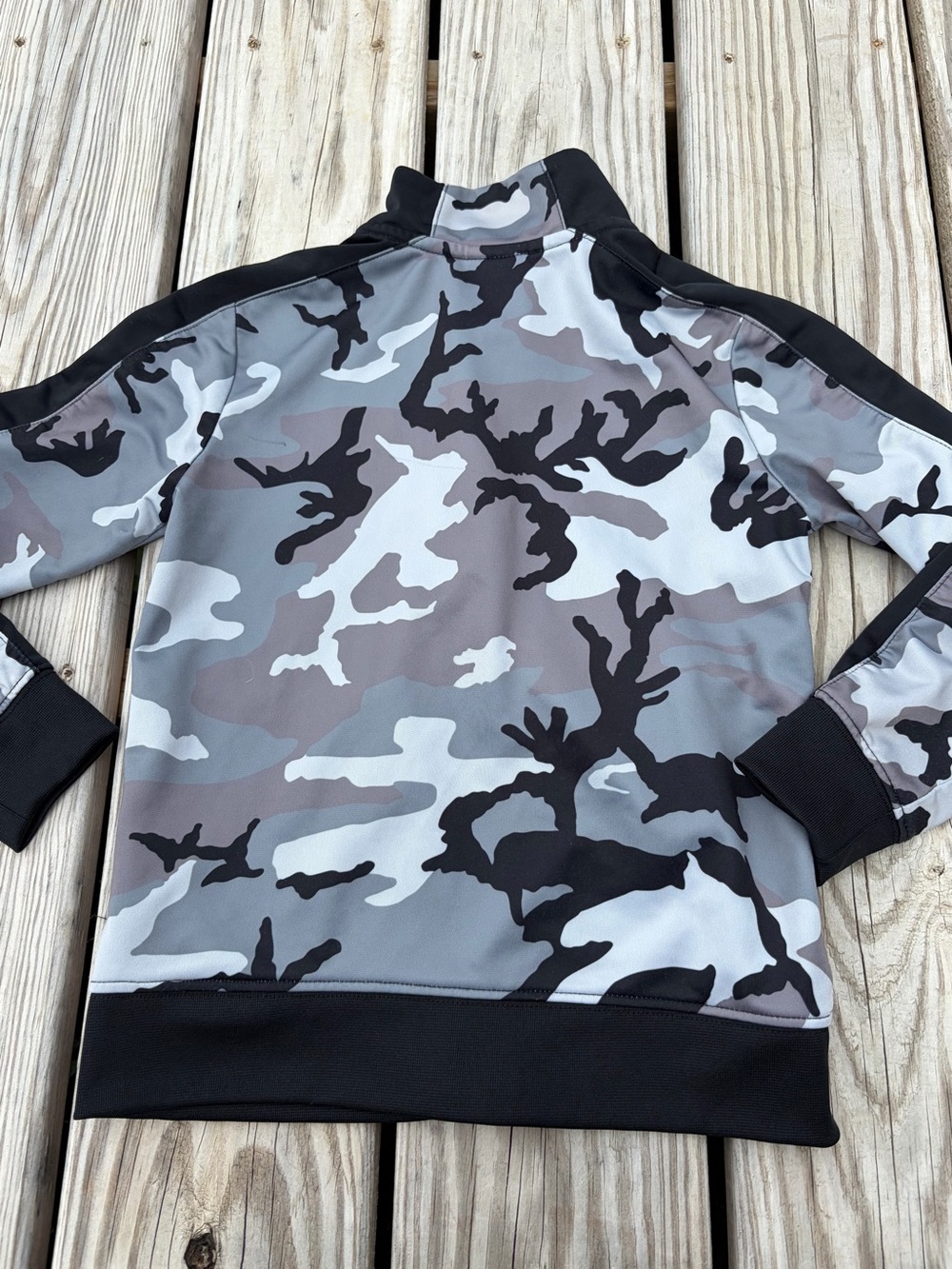 Air Jordan Nike Boys Gray Camouflage Polyester Jacket Size Large 6-7 Years Flaw - Picture 8 of 11